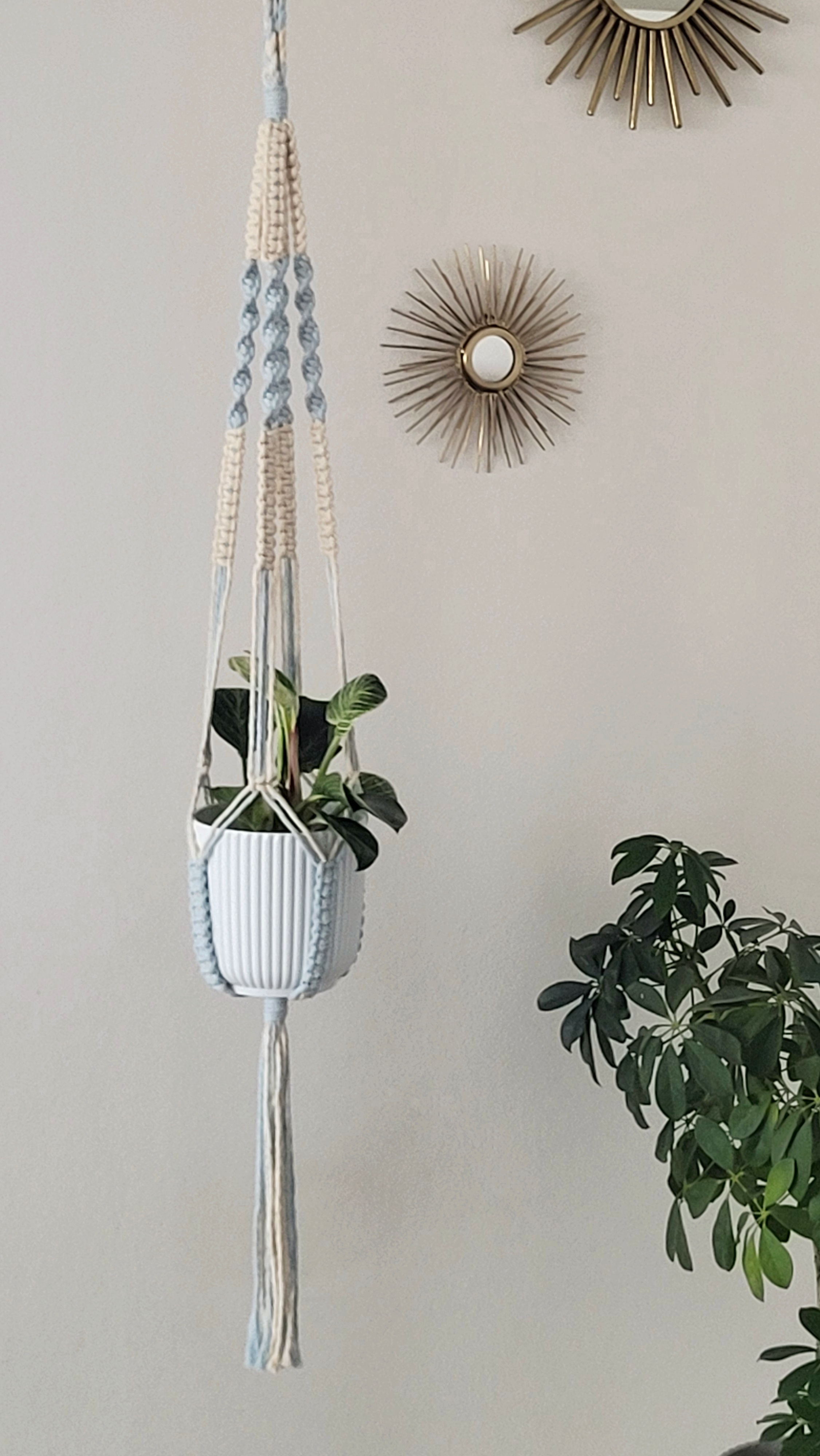 The Blossom - Long - Sky – handgjord makramé växtampel