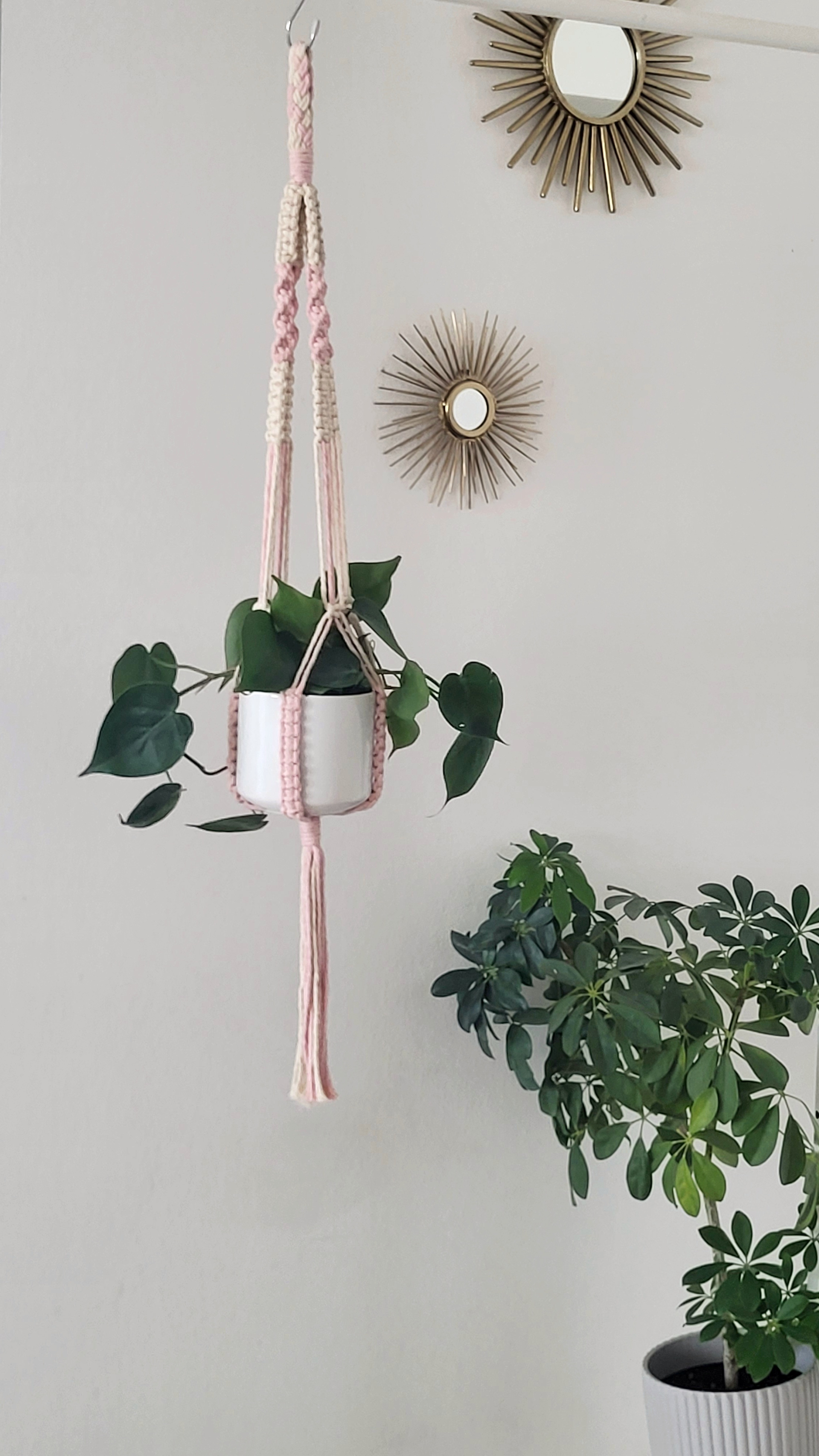 The Blossom - Short - Blush – handgjord makramé växtampel