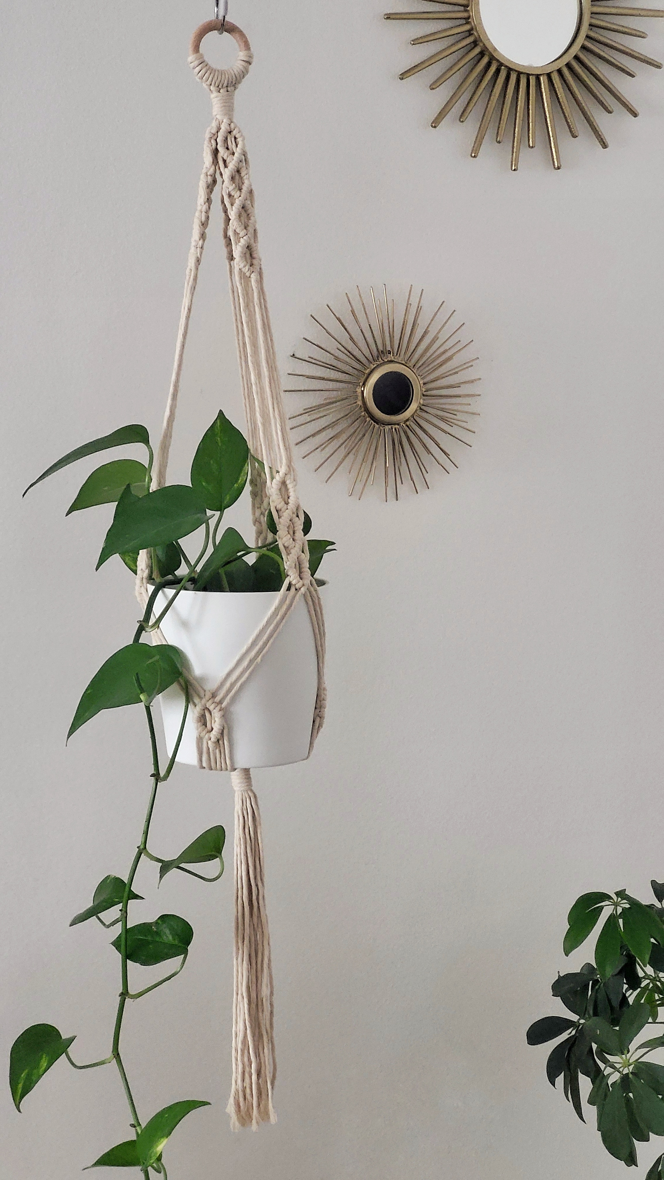 The Hazel - Classic – handgjord makramé växtampel